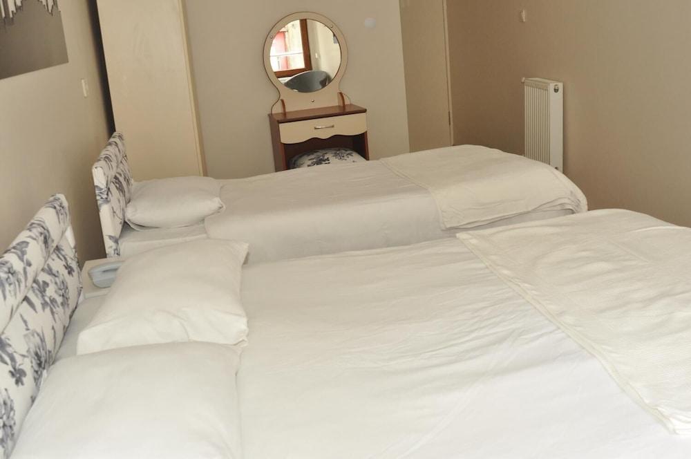เนต เฮาส์ โฮเต็ล Hotel อิสตันบูล ภายนอก รูปภาพ